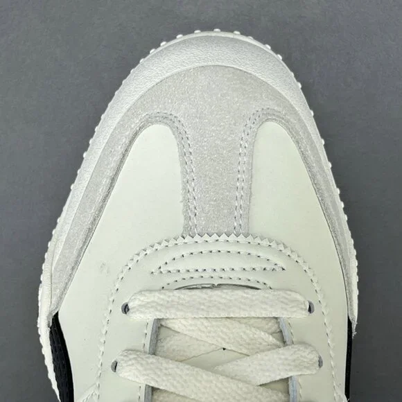 Puma Black And White Suede With Anti-Slip Sneakers - Picture 11 of 11